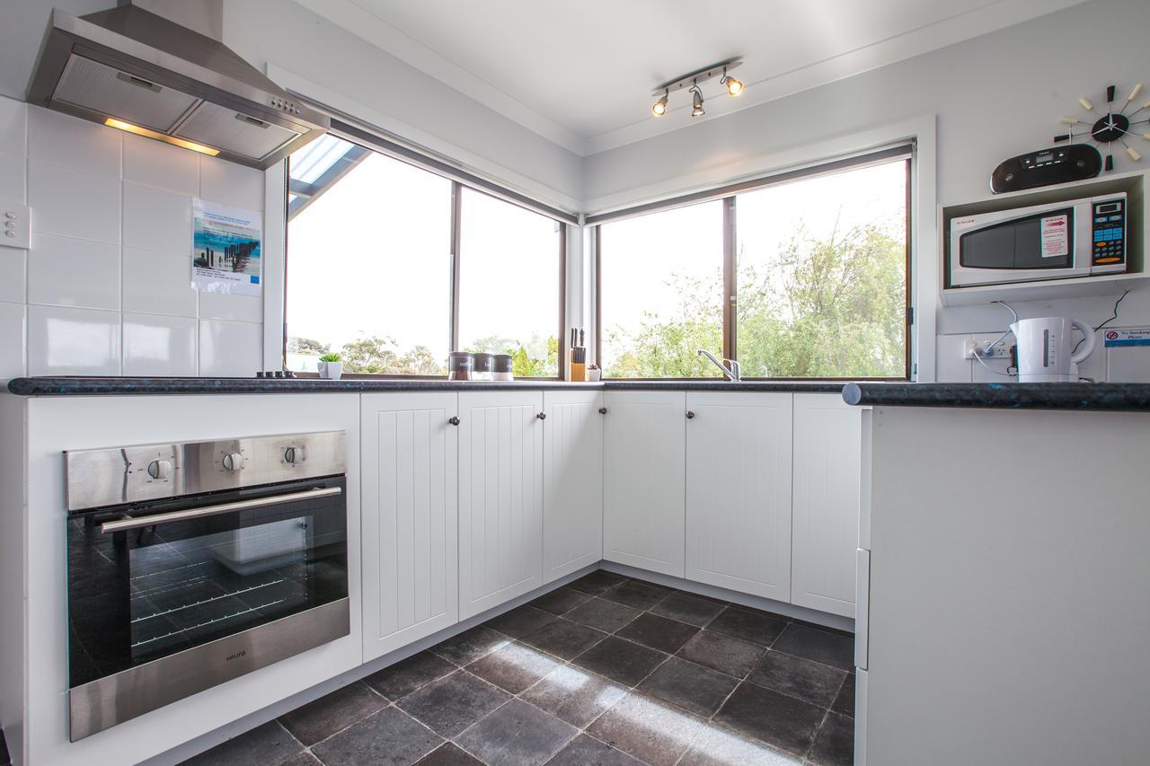 Bircoo Cottage Beach And Golf Getaway Bridport Bagian luar foto
